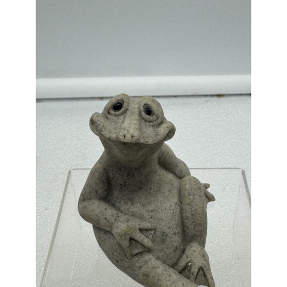 Second Nature Design Quarry Critters Freddie the Frog Figurine - Picture 2 of 6